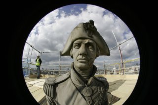 Lord Nelson a sa statue à Trafalgar Square à Londres (archives). Les restes présumés de Lady Hamilton reposent désormais dans la cathédrale de Calais. KEYSTONE/AP/KIRSTY WIGGLESWORTH